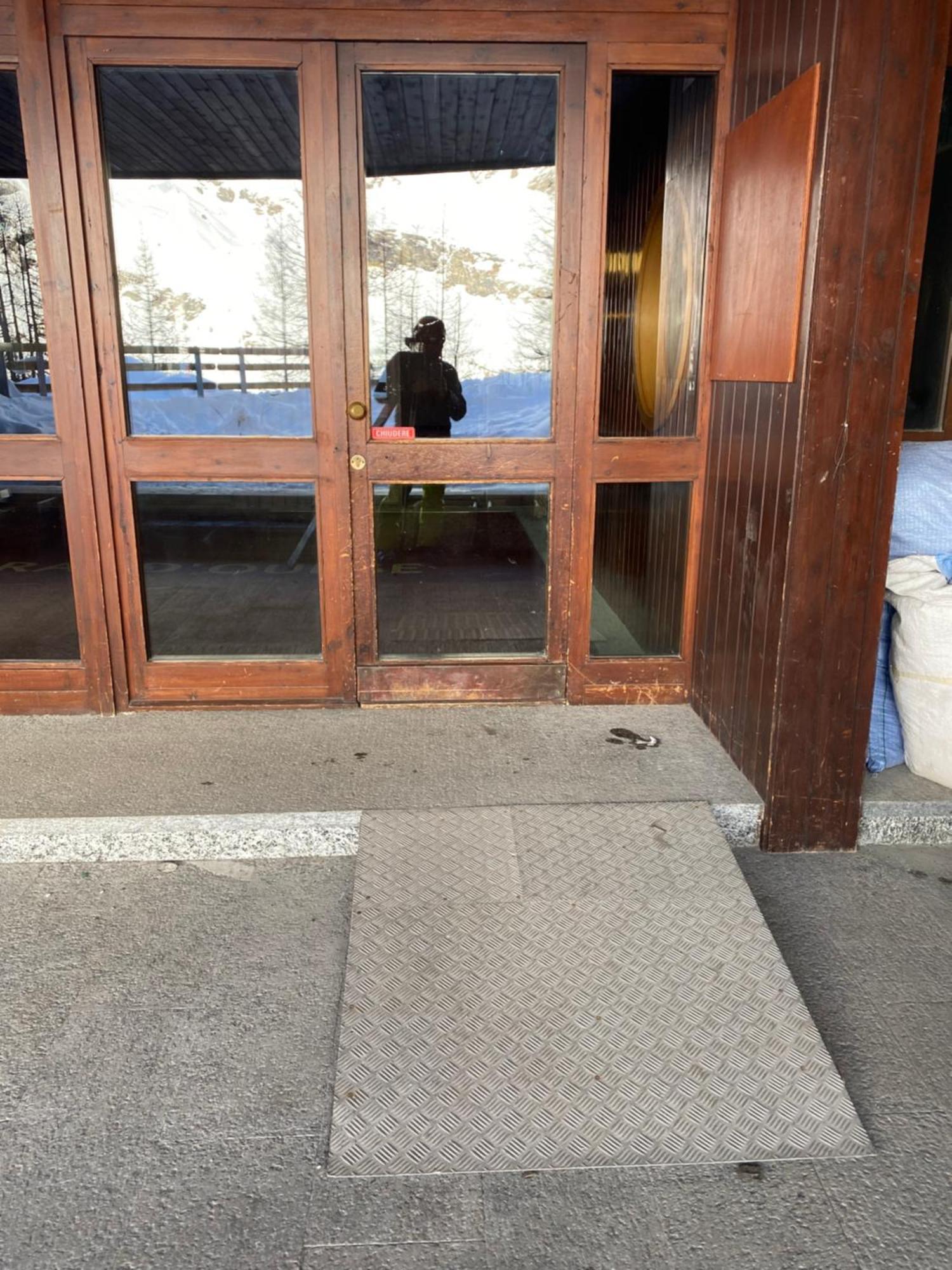 Incantevole Appartamento Stile Chalet Breuil Cervinia Екстериор снимка